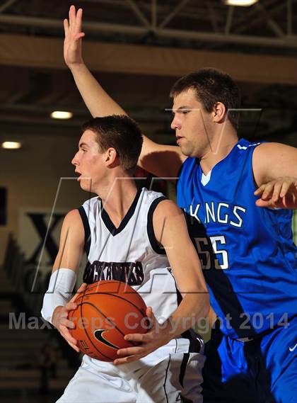 Thumbnail 2 in Irvington vs. La Quinta (MaxPreps Holiday Classic) photogallery.