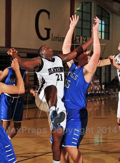 Thumbnail 1 in Irvington vs. La Quinta (MaxPreps Holiday Classic) photogallery.