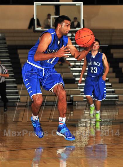 Thumbnail 1 in Irvington vs. La Quinta (MaxPreps Holiday Classic) photogallery.