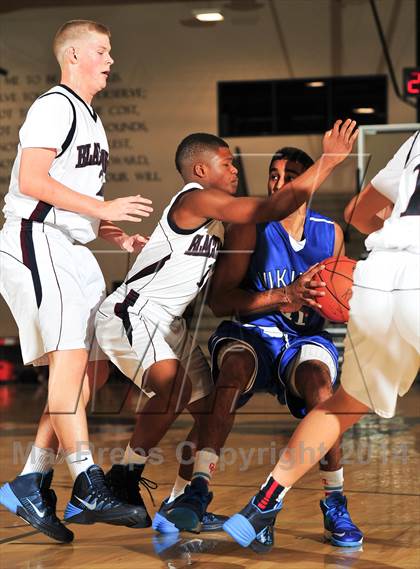Thumbnail 2 in Irvington vs. La Quinta (MaxPreps Holiday Classic) photogallery.