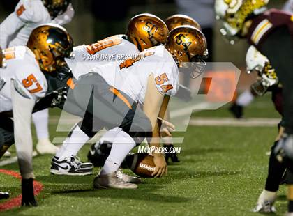Thumbnail 2 in Simi Valley vs. Orange (CIF SS D10 Semifinal) photogallery.