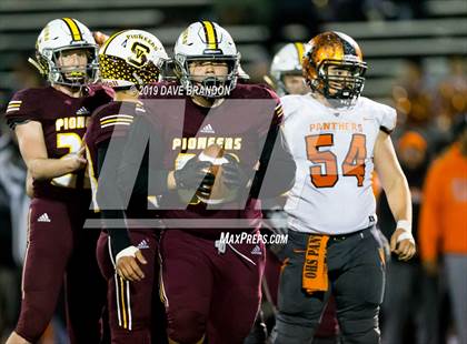 Thumbnail 3 in Simi Valley vs. Orange (CIF SS D10 Semifinal) photogallery.