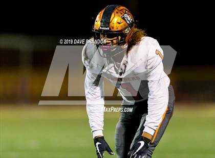 Thumbnail 1 in Simi Valley vs. Orange (CIF SS D10 Semifinal) photogallery.