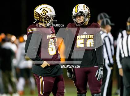 Thumbnail 3 in Simi Valley vs. Orange (CIF SS D10 Semifinal) photogallery.