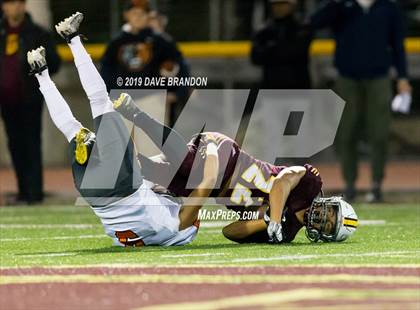 Thumbnail 2 in Simi Valley vs. Orange (CIF SS D10 Semifinal) photogallery.