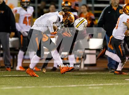 Thumbnail 2 in Simi Valley vs. Orange (CIF SS D10 Semifinal) photogallery.