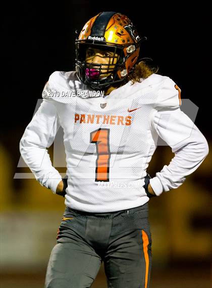Thumbnail 1 in Simi Valley vs. Orange (CIF SS D10 Semifinal) photogallery.