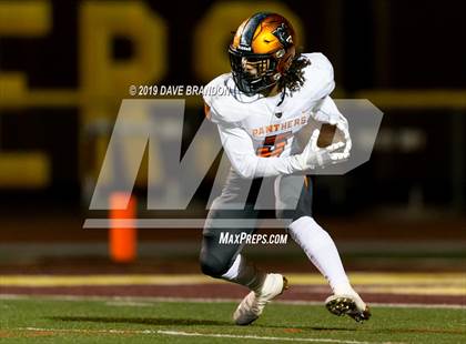 Thumbnail 2 in Simi Valley vs. Orange (CIF SS D10 Semifinal) photogallery.