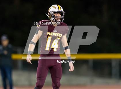 Thumbnail 3 in Simi Valley vs. Orange (CIF SS D10 Semifinal) photogallery.