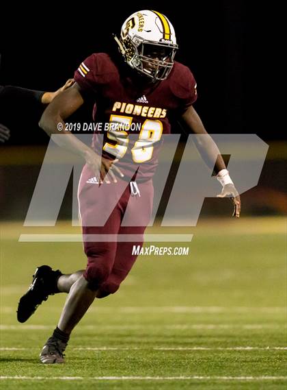 Thumbnail 3 in Simi Valley vs. Orange (CIF SS D10 Semifinal) photogallery.