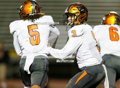 Thumbnail 3 in Simi Valley vs. Orange (CIF SS D10 Semifinal) photogallery.