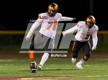 Thumbnail 1 in Simi Valley vs. Orange (CIF SS D10 Semifinal) photogallery.