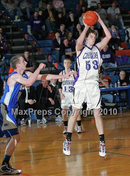 Thumbnail 3 in Breese Central vs Princeton (Riverton Shootout) photogallery.