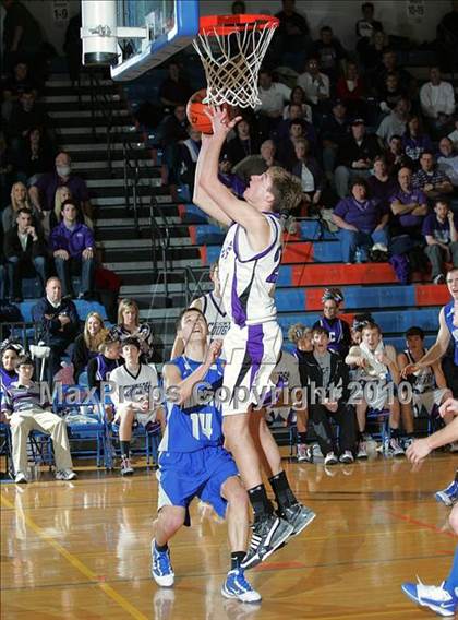 Thumbnail 1 in Breese Central vs Princeton (Riverton Shootout) photogallery.