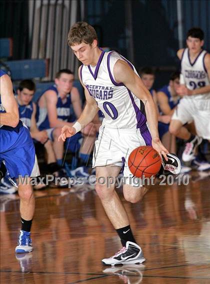 Thumbnail 1 in Breese Central vs Princeton (Riverton Shootout) photogallery.