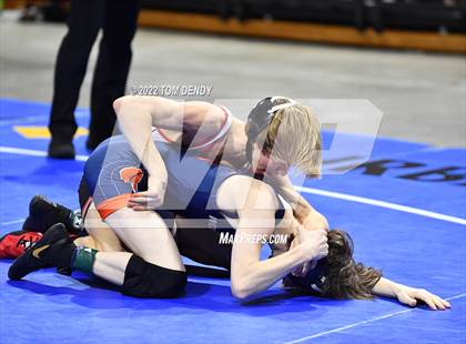 Thumbnail 3 in UIL State Championships - 5A 106lb Final photogallery.