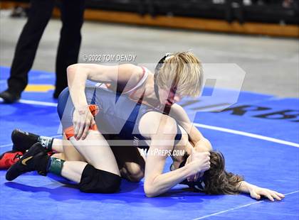 Thumbnail 2 in UIL State Championships - 5A 106lb Final photogallery.