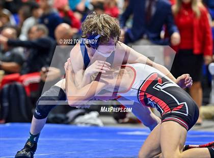 Thumbnail 3 in UIL State Championships - 5A 106lb Final photogallery.