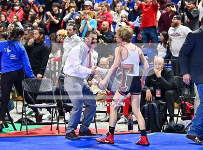 Thumbnail 3 in UIL State Championships - 5A 106lb Final photogallery.