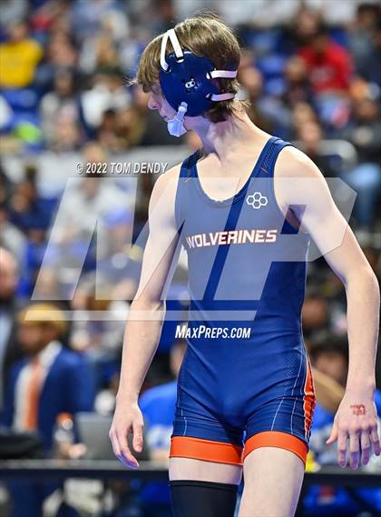 Thumbnail 1 in UIL State Championships - 5A 106lb Final photogallery.