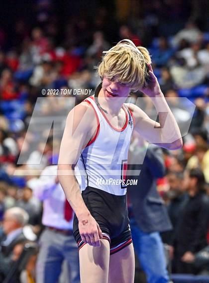 Thumbnail 1 in UIL State Championships - 5A 106lb Final photogallery.