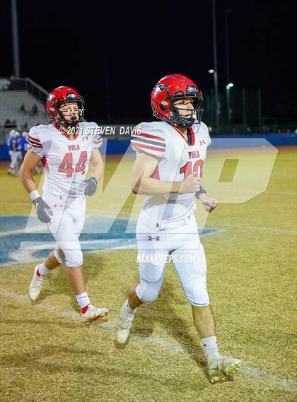 Thumbnail 3 in Lee Williams @ Mesquite (AIA 4A Quarter Finals) photogallery.