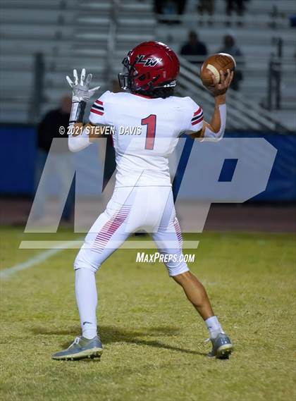 Thumbnail 3 in Lee Williams @ Mesquite (AIA 4A Quarter Finals) photogallery.