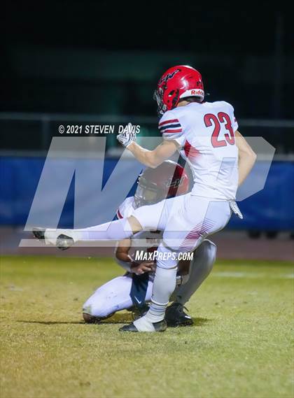 Thumbnail 1 in Lee Williams @ Mesquite (AIA 4A Quarter Finals) photogallery.