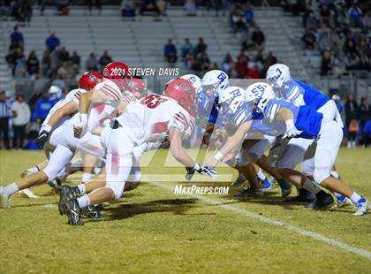 Thumbnail 3 in Lee Williams @ Mesquite (AIA 4A Quarter Finals) photogallery.