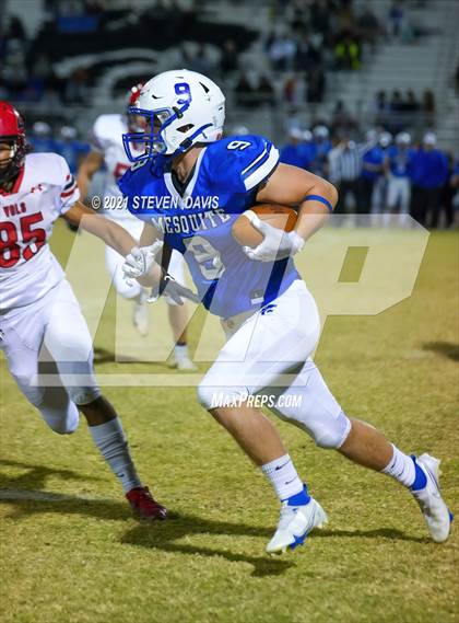 Thumbnail 2 in Lee Williams @ Mesquite (AIA 4A Quarter Finals) photogallery.