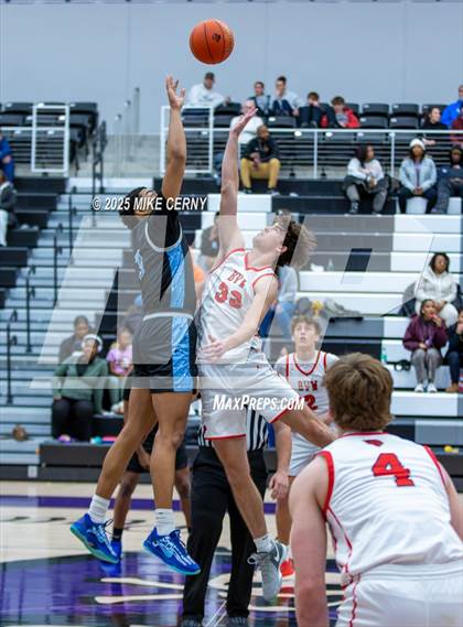 Thumbnail 1 in Lee's Summit West vs Blue Valley West (810 Varsity Showcase #39) photogallery.