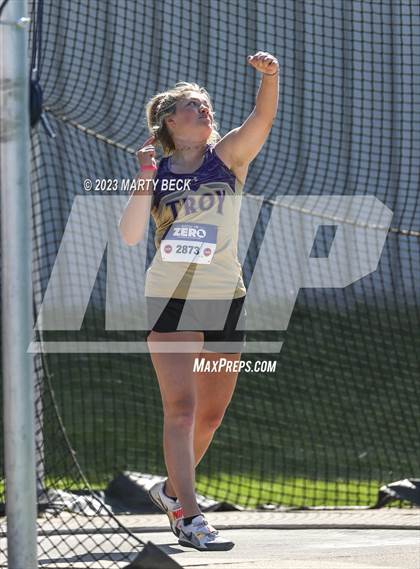 Thumbnail 1 in Class 5 Discus (MSHSAA State Championship) photogallery.