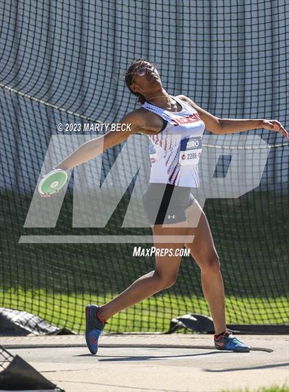 Thumbnail 2 in Class 5 Discus (MSHSAA State Championship) photogallery.