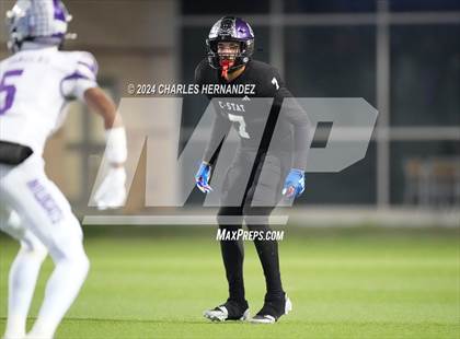 Thumbnail 2 in Angleton vs. College Station (UIL 5A Football Division I Region 3 Regional Playoff) photogallery.