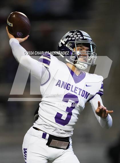 Thumbnail 3 in Angleton vs. College Station (UIL 5A Football Division I Region 3 Regional Playoff) photogallery.