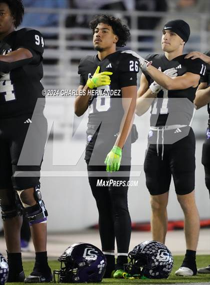 Thumbnail 1 in Angleton vs. College Station (UIL 5A Football Division I Region 3 Regional Playoff) photogallery.
