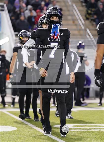 Thumbnail 1 in Angleton vs. College Station (UIL 5A Football Division I Region 3 Regional Playoff) photogallery.