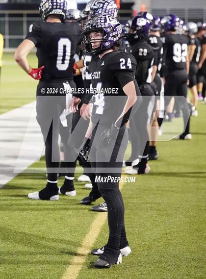 Thumbnail 3 in Angleton vs. College Station (UIL 5A Football Division I Region 3 Regional Playoff) photogallery.