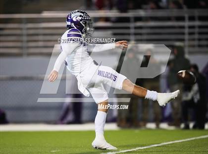 Thumbnail 3 in Angleton vs. College Station (UIL 5A Football Division I Region 3 Regional Playoff) photogallery.
