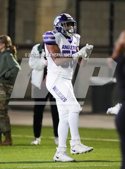 Thumbnail 3 in Angleton vs. College Station (UIL 5A Football Division I Region 3 Regional Playoff) photogallery.
