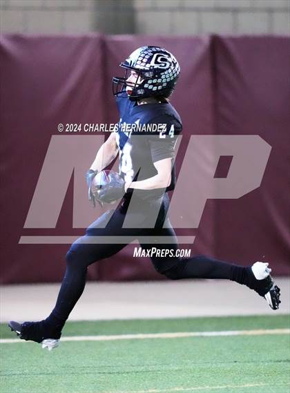 Thumbnail 3 in Angleton vs. College Station (UIL 5A Football Division I Region 3 Regional Playoff) photogallery.