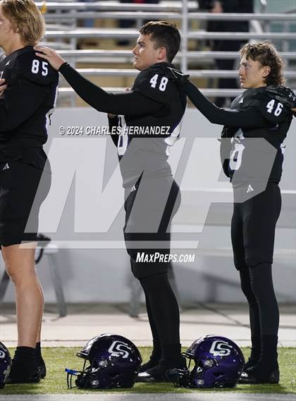 Thumbnail 3 in Angleton vs. College Station (UIL 5A Football Division I Region 3 Regional Playoff) photogallery.