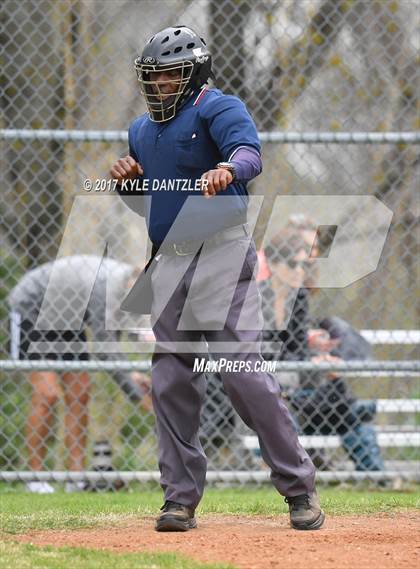 Thumbnail 3 in Calvary Christian vs Greenhill (Dallas Lutheran Wood Bat Tournament) photogallery.
