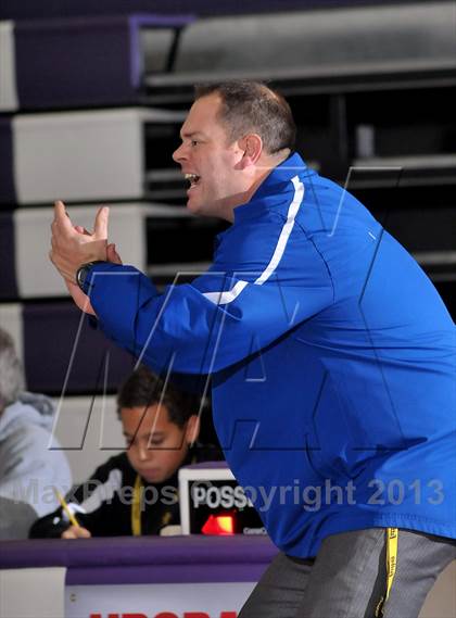Thumbnail 2 in Christian Brothers vs. Centennial (St. Hope Elite Classic) photogallery.