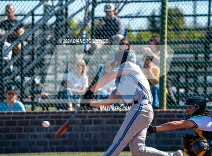 Thumbnail 1 in Villa Park @ Foothill photogallery.