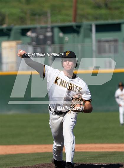 Thumbnail 1 in Villa Park @ Foothill photogallery.