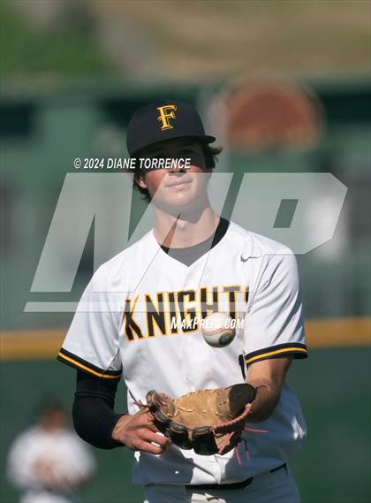 Thumbnail 3 in Villa Park @ Foothill photogallery.