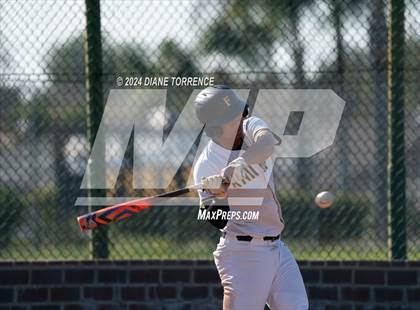 Thumbnail 1 in Villa Park @ Foothill photogallery.