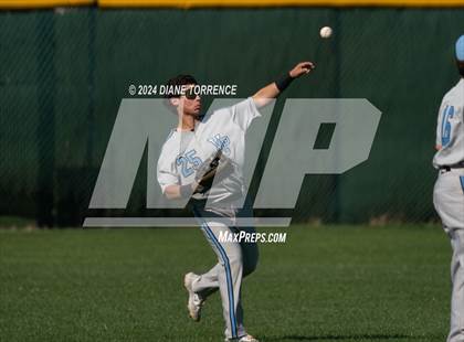 Thumbnail 1 in Villa Park @ Foothill photogallery.
