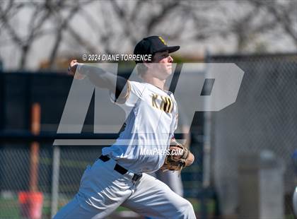 Thumbnail 1 in Villa Park @ Foothill photogallery.
